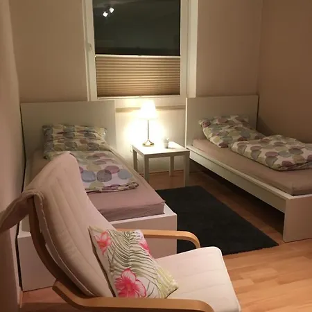 Apartment Messe Zu Fuss
